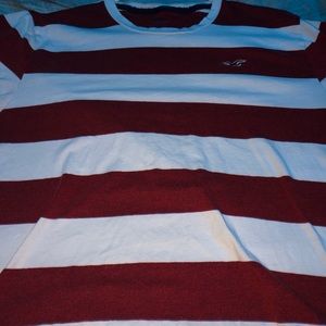 Great condition Comfy Hollister Shirt